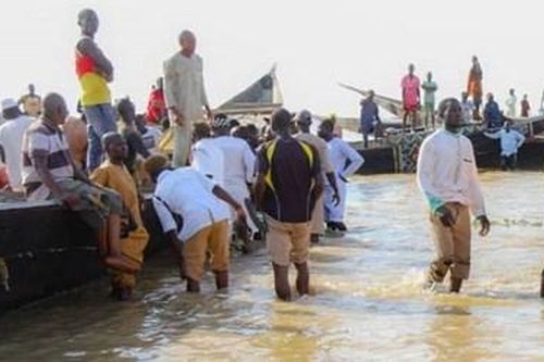 Lật thuyền tại Nigeria khiến nhiều trẻ em thiệt mạng