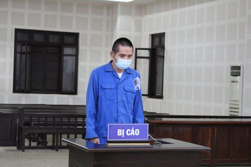 Một người nước ngoài lĩnh án tù vì ở lại Việt Nam trái phép