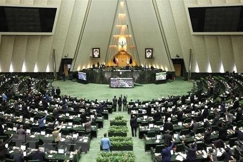 Hỏa hoạn tại trụ sở Quốc hội Iran, nhiều nghị sỹ phải sơ tán