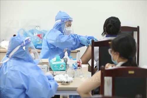 Trưởng văn phòng Tiêm chủng mở rộng miền Bắc: Việc gia hạn ngày sử dụng không ảnh hưởng đến chất lượng vaccine