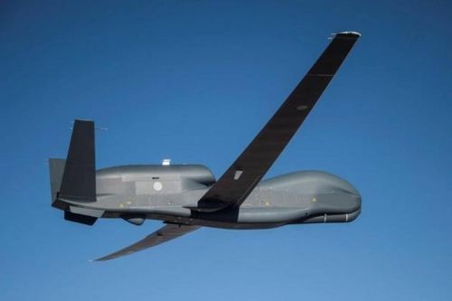 UAV RQ-4 Global Hawk của Mỹ trang bị tên lửa siêu thanh