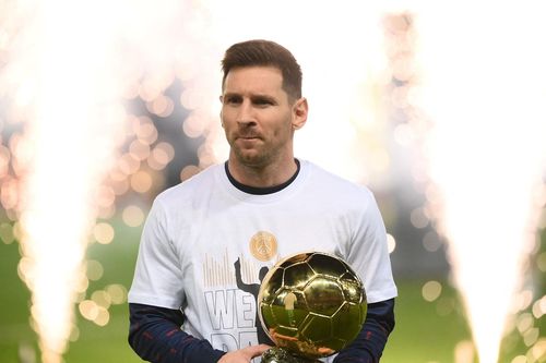 PSG gây thất vọng trong ngày Messi 'rửa' Quả bóng Vàng