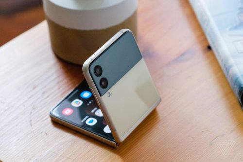 Samsung đứng đầu về số smartphone bán ra trong quý III