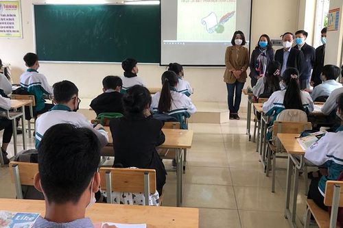 Hà Nội cho phép học sinh cấp 3 trở lại trường từ ngày 6/12