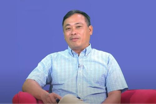 Bình luận viên Quang Tùng nói gì về 'tỷ phú Việt muốn mua đội bóng Anh'?