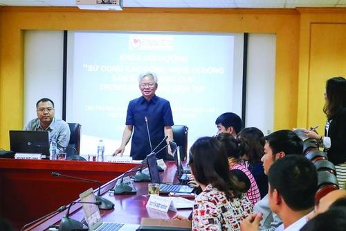 Tiếp tục đổi mới công tác bồi dưỡng nghiệp vụ báo chí trong kỷ nguyên số