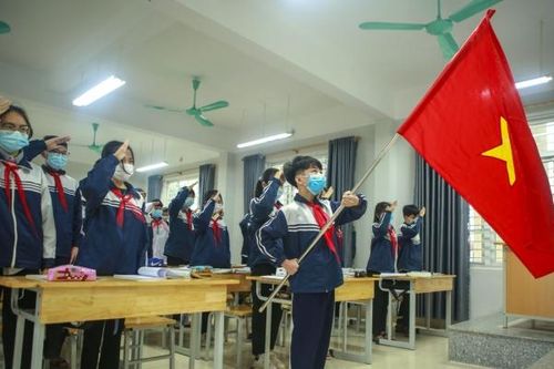 Hơn 50% học sinh học trực tuyến: Giáo dục vẫn đang làm chủ trận địa!