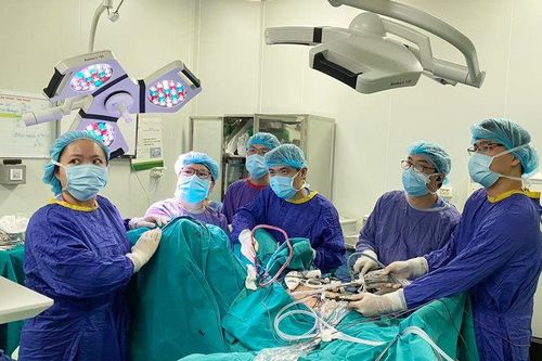 Lần đầu tiên Việt Nam thành công tạo hình âm đạo bằng ruột