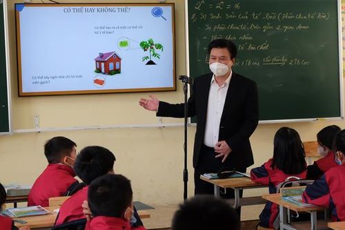 Dù học trực tiếp hay trực tuyến, ngành giáo dục vẫn kiên trì với mục tiêu chất lượng