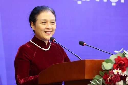 Lãnh đạo Liên hiệp các tổ chức hữu nghị Việt Nam làm việc với Hiệp hội nhân dân Á-Âu