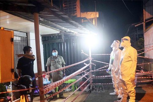 Thầm lặng nơi tuyến đầu chống dịch