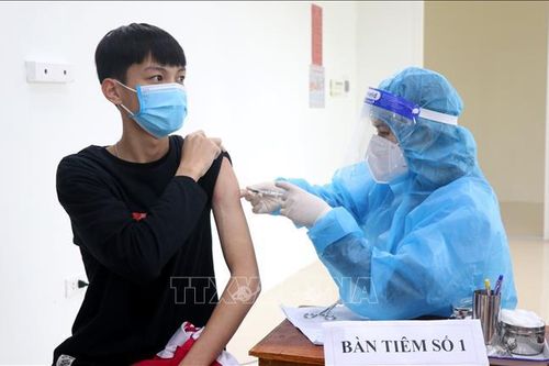 Quảng Trị đẩy nhanh bao phủ vaccine phòng COVID-19 cho người dân