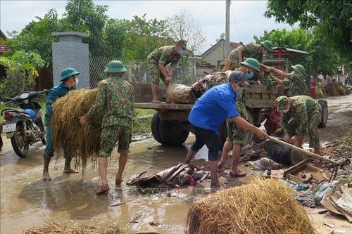 Phú Yên hỗ trợ nhân dân khắc phục thiệt hại do mưa lũ