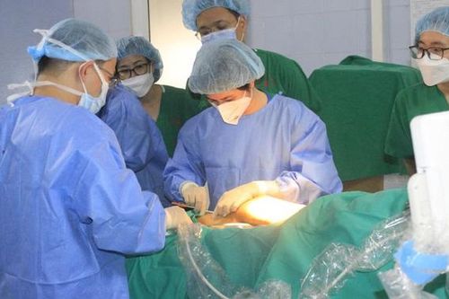 Phương pháp điều trị suy tĩnh mạch mới hiệu quả, hồi phục nhanh