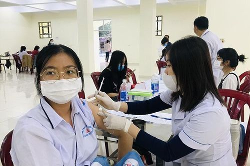 83.196 trẻ em từ 15 - 17 tuổi trên địa bàn tỉnh Thanh Hóa được tiêm vắc xin phòng COVID-19 mũi 1