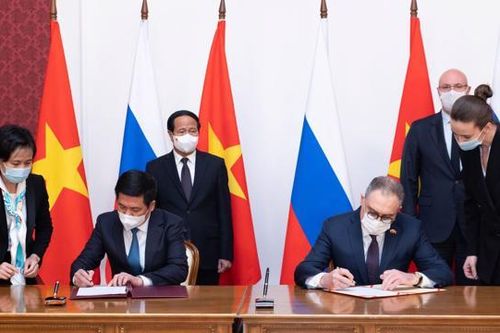 Các dòng xe tải và xe 9 chỗ ngồi của Nga sẽ sớm có mặt trên thị trường Việt Nam