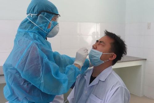 Từ 7 giờ đến 17 giờ ngày 2-12, Khánh Hòa ghi nhận thêm 227 ca dương tính với SARS-CoV-2