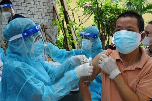 Chiều 2/12: Đã tiếp nhận hơn 147,5 triệu liều vaccine phòng COVID-19; Bến Tre ghi nhận 431 F0 cộng đồng