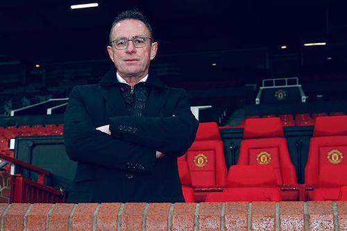Rangnick ra mắt MU, tiết lộ cuộc điện thoại 1,5 tiếng với Ole Solskjaer