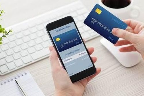 Từ 1/1/2022, người dân có thể mở thẻ ngân hàng bằng hình thức online