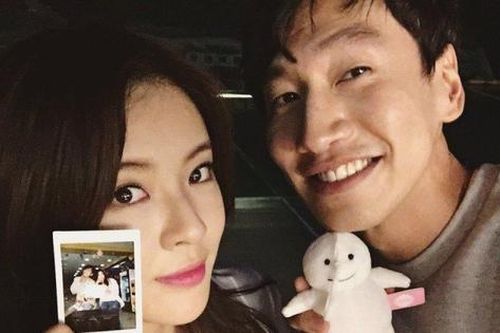 Lee Sun Bin tiết lộ bạn trai Lee Kwang Soo theo dõi từng tập phim 'Work Later, Drink Now'
