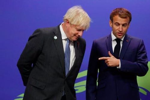 Anh nổi giận vì Tổng thống Pháp gọi Thủ tướng Johnson là 'gã hề'
