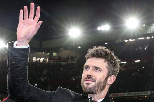 Carrick bất ngờ rời MU sau chiến thắng Arsenal