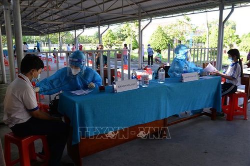 Tiền Giang: Đẩy nhanh bao phủ vaccine để thích ứng an toàn với dịch COVID-19