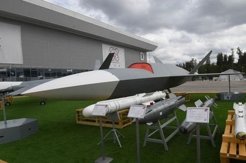 Grom và Molniya - Bộ đôi UAV 'sấm sét' của Nga
