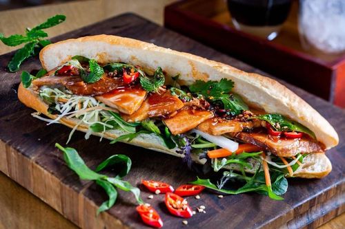 Món ăn Việt trở thành 'món ăn biểu tượng' của thành phố lớn nhất New Zealand