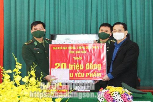 Đoàn công tác của tỉnh thăm, tặng quà đơn vị biên phòng tại Văn LãngTin khácChung tay phòng chống HIV/AIDS trong bối cảnh dịch COVID-19THÔNG BÁO NỘI DUNG, CHƯƠNG TRÌNH KỲ HỌP THỨ BẢY (KỲ HỌP THƯỜNG LỆ CUỐI NĂM 2021) HĐND TỈNH KHÓA XVII NHIỆM KỲ 2021 – 202