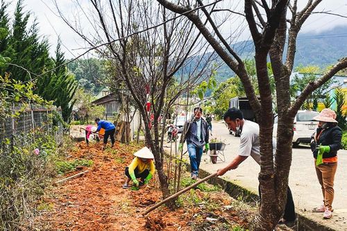 Xây dựng khu dân cư ''xanh - sạch - đẹp'' ở xã vùng sâu