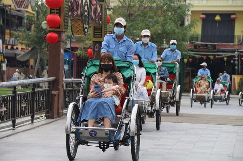 Quảng Nam bỏ quy định giấy xét nghiệm đối với người đi du lịch cuối tuần