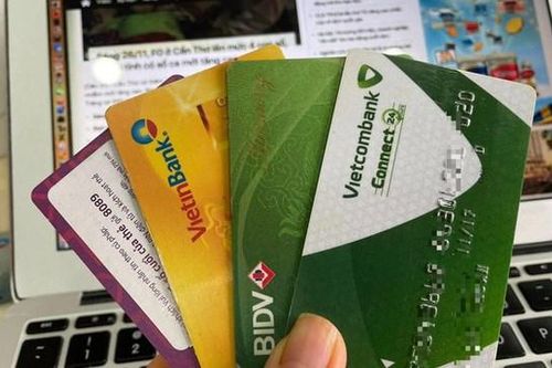 Sau 31/12, người sử dụng thẻ từ ATM cần làm gì?
