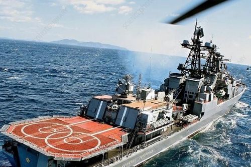 Hải quân Nga lần đầu tập trận chung với ASEAN, tàu Đô đốc Panteleyev khoe sức mạnh