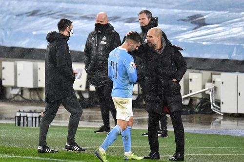 Guardiola hành động lạ khi học trò đòi rời Man City