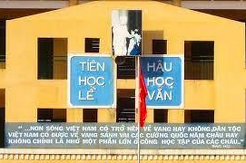 Chữ 'lễ' trong học đường