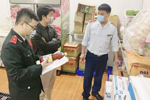 Tăng cường kiểm tra cơ sở chế biến, kinh doanh nông sản