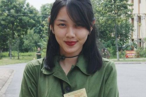 Tân Hoa hậu Hòa bình Quốc tế 2021 từng làm lễ tân để trang trải cuộc sống
