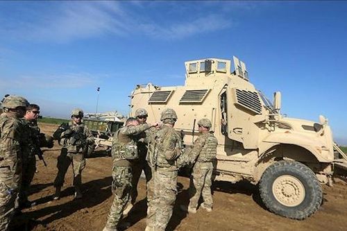 Nghi vấn cơ sở của quân đội Mỹ ở Syria bị không kích