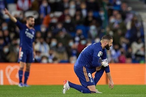 Benzema gặp chấn thương trong chiến thắng của Real ở vòng 16 La Liga