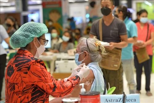 COVID-19 tại ASEAN hết 4/12: Toàn khối thêm 534 ca tử vong; Indonesia cấm hoạt động đón Giáng sinh và Năm mới