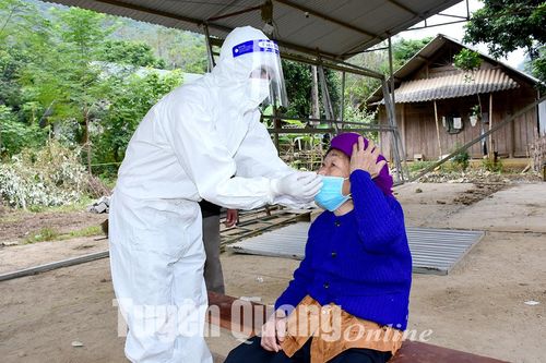 Ngày 4-12, có 118 bệnh nhân Covid-19 khỏi bệnh