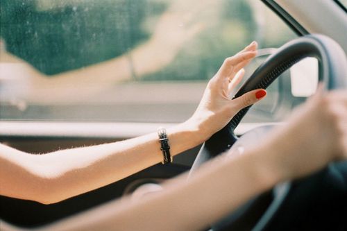 Những lỗi cơ bản khi lái xe ô tô