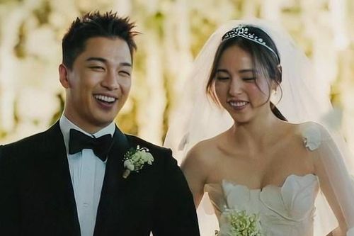 Taeyang của BigBang và Min Hyo Rin đón con đầu lòng