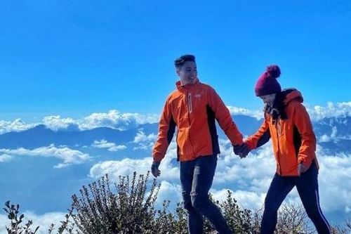 Đông về, cùng 'tắm' mây trên đỉnh Lảo Thẩn