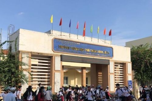 Thanh Hóa: Hơn 8.000 học sinh tạm dừng đến trường để phòng chống dịch COVID-19