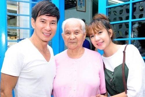 Sau hơn 6 tháng xa cách, Lý Hải bị mẹ quên mặt