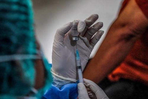 WHO hướng đến Trung Quốc và Ấn Độ để tăng số lượng vaccine COVID-19