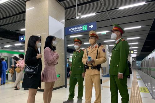Khảo sát lắp camera quét QR Code trên tuyến Cát Linh-Hà Đông